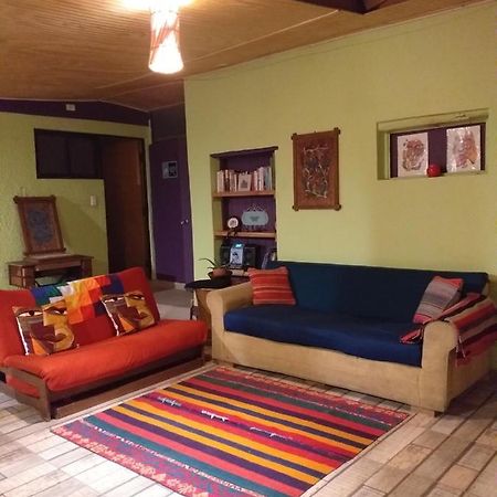 Hostal Ayni サン・ペドロ・デ・アタカマ エクステリア 写真